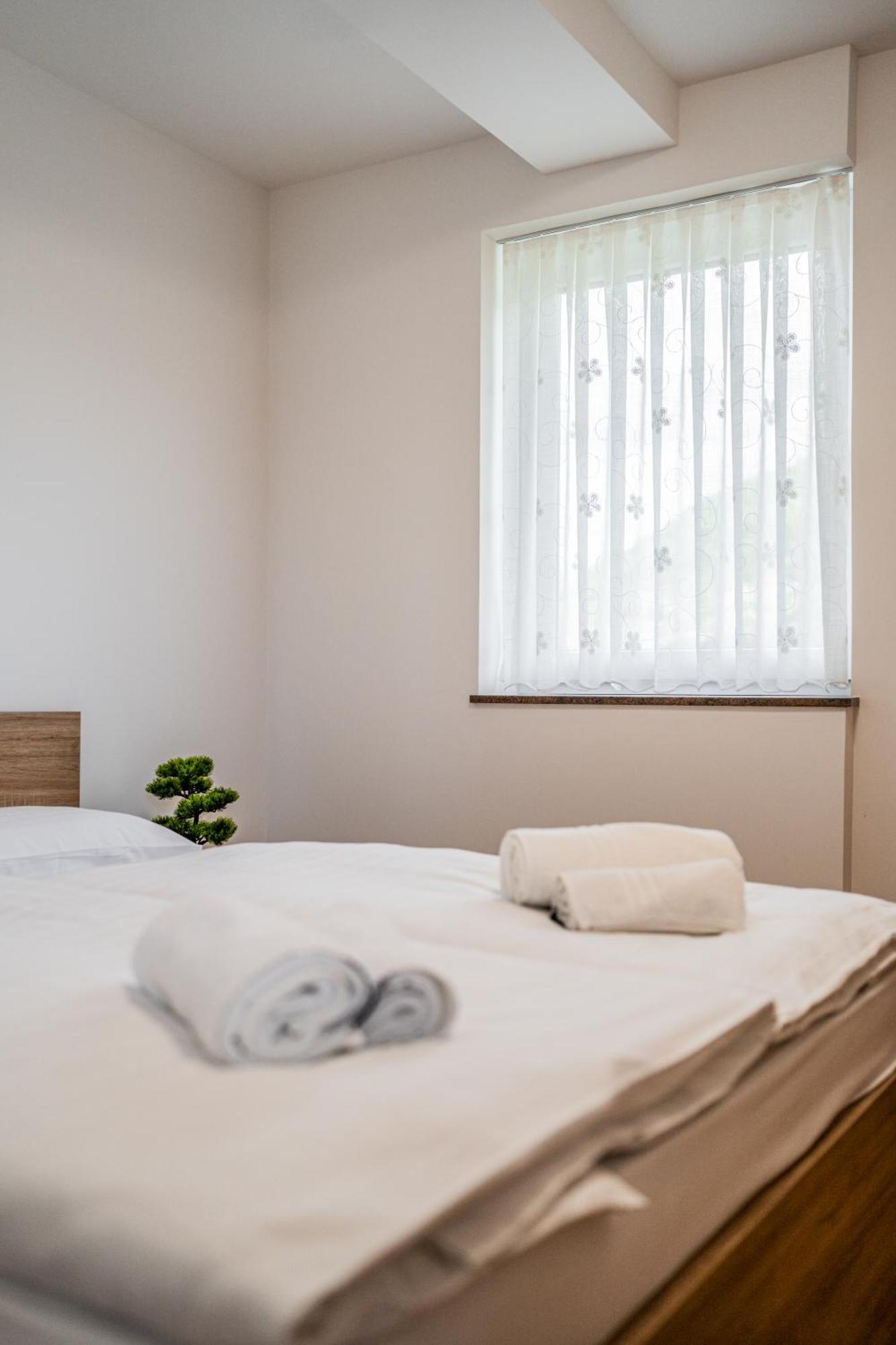 Ribnik Stari Trg Apartment Lesicno ห้อง รูปภาพ