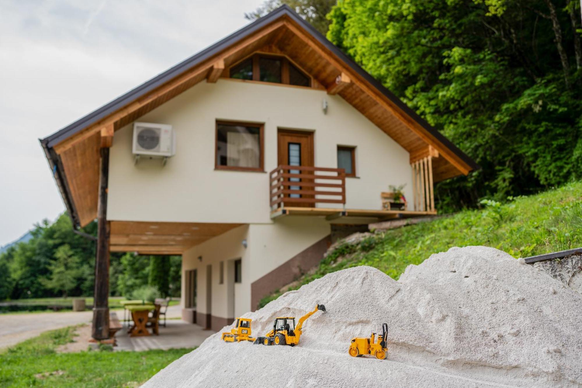 Ribnik Stari Trg Apartment Lesicno ห้อง รูปภาพ