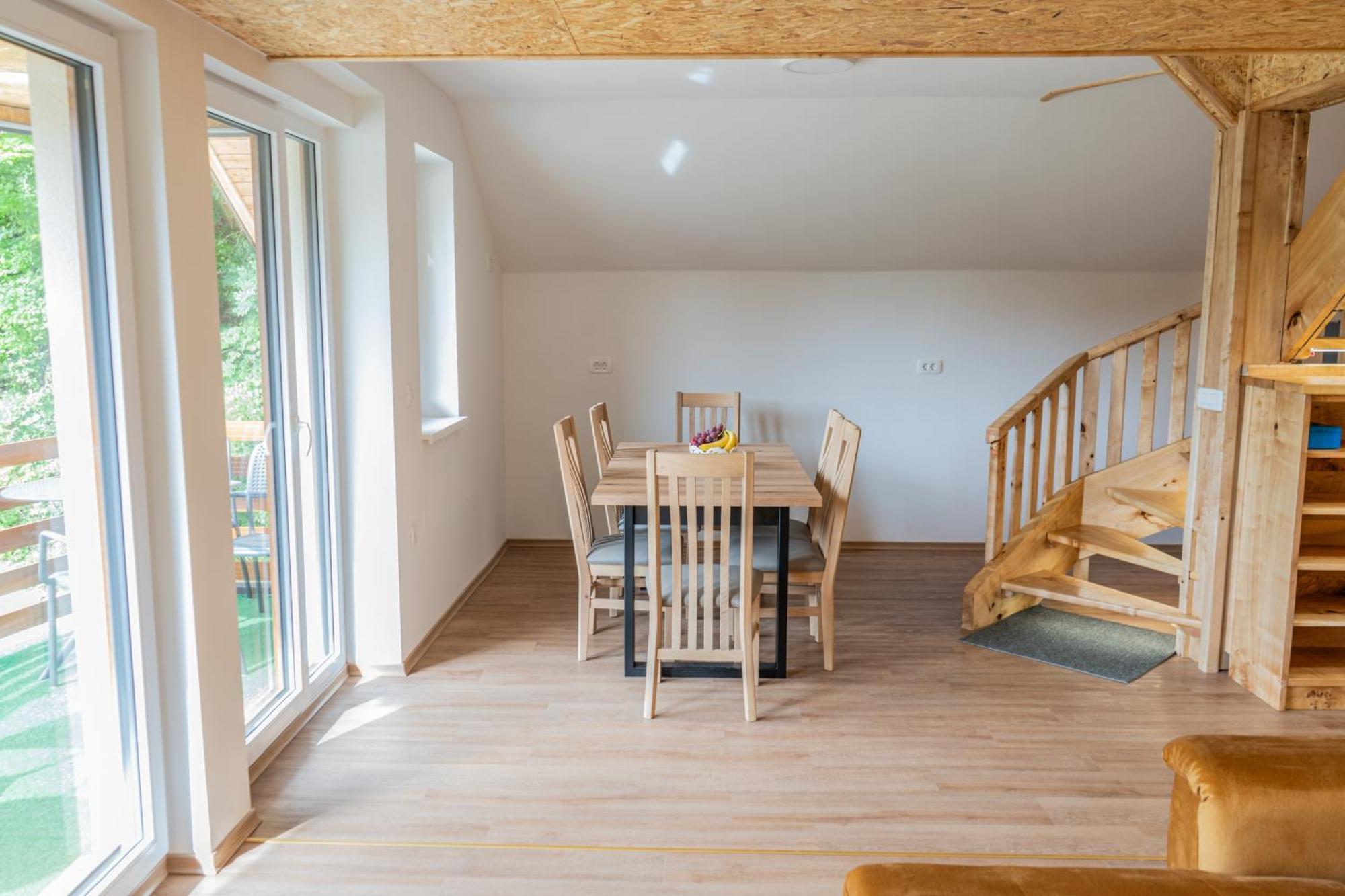 Ribnik Stari Trg Apartment Lesicno ห้อง รูปภาพ
