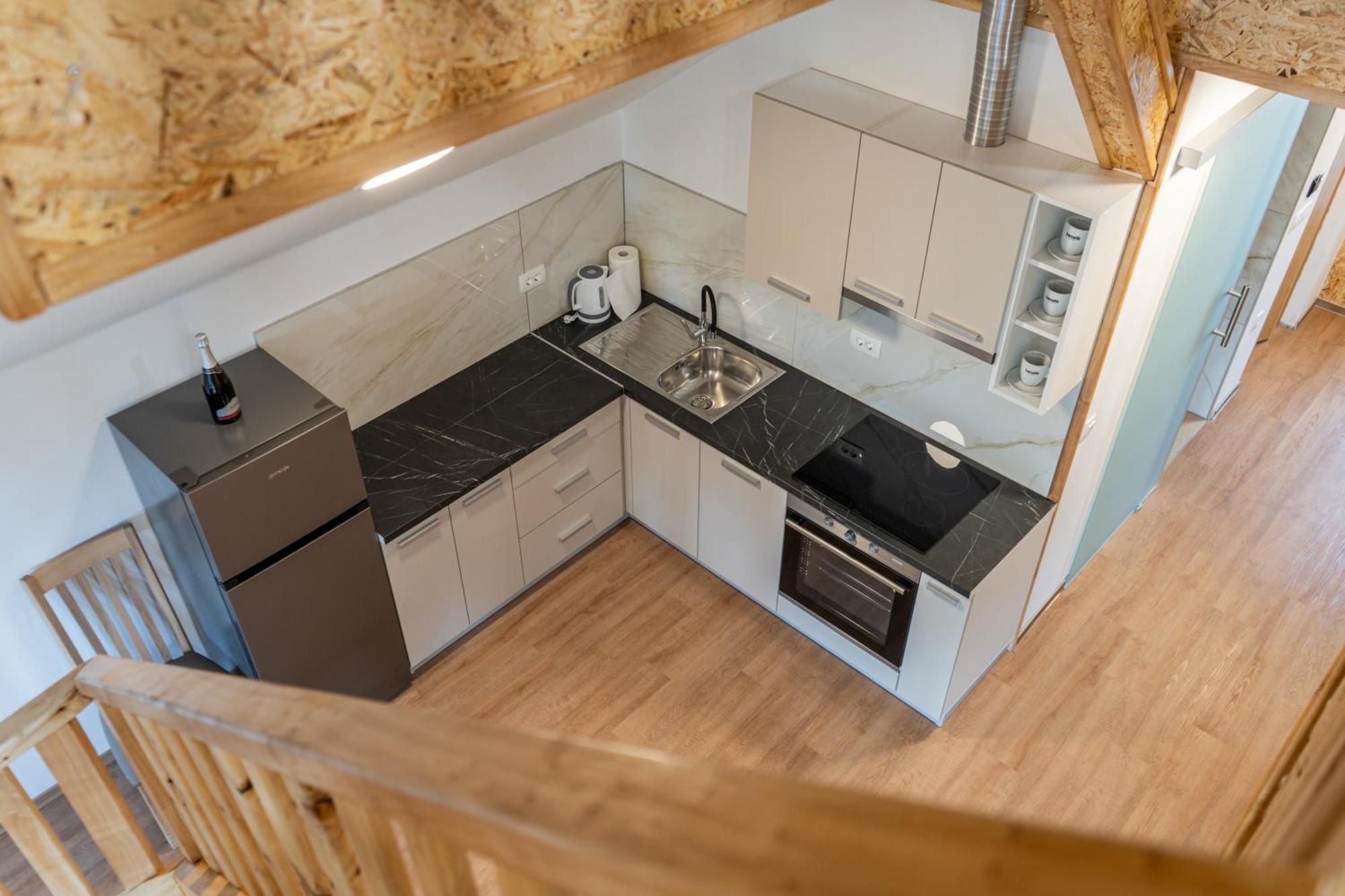 Ribnik Stari Trg Apartment Lesicno ภายนอก รูปภาพ
