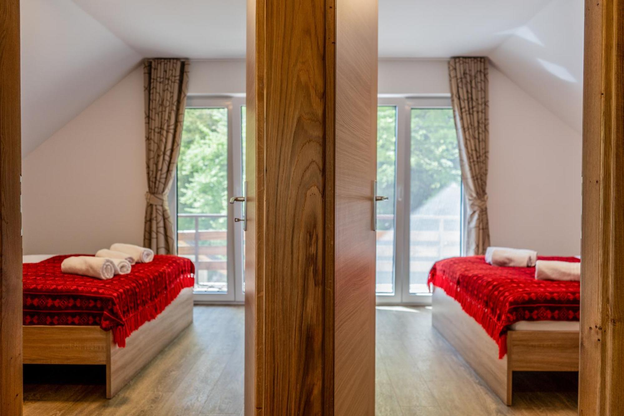 Ribnik Stari Trg Apartment Lesicno ภายนอก รูปภาพ