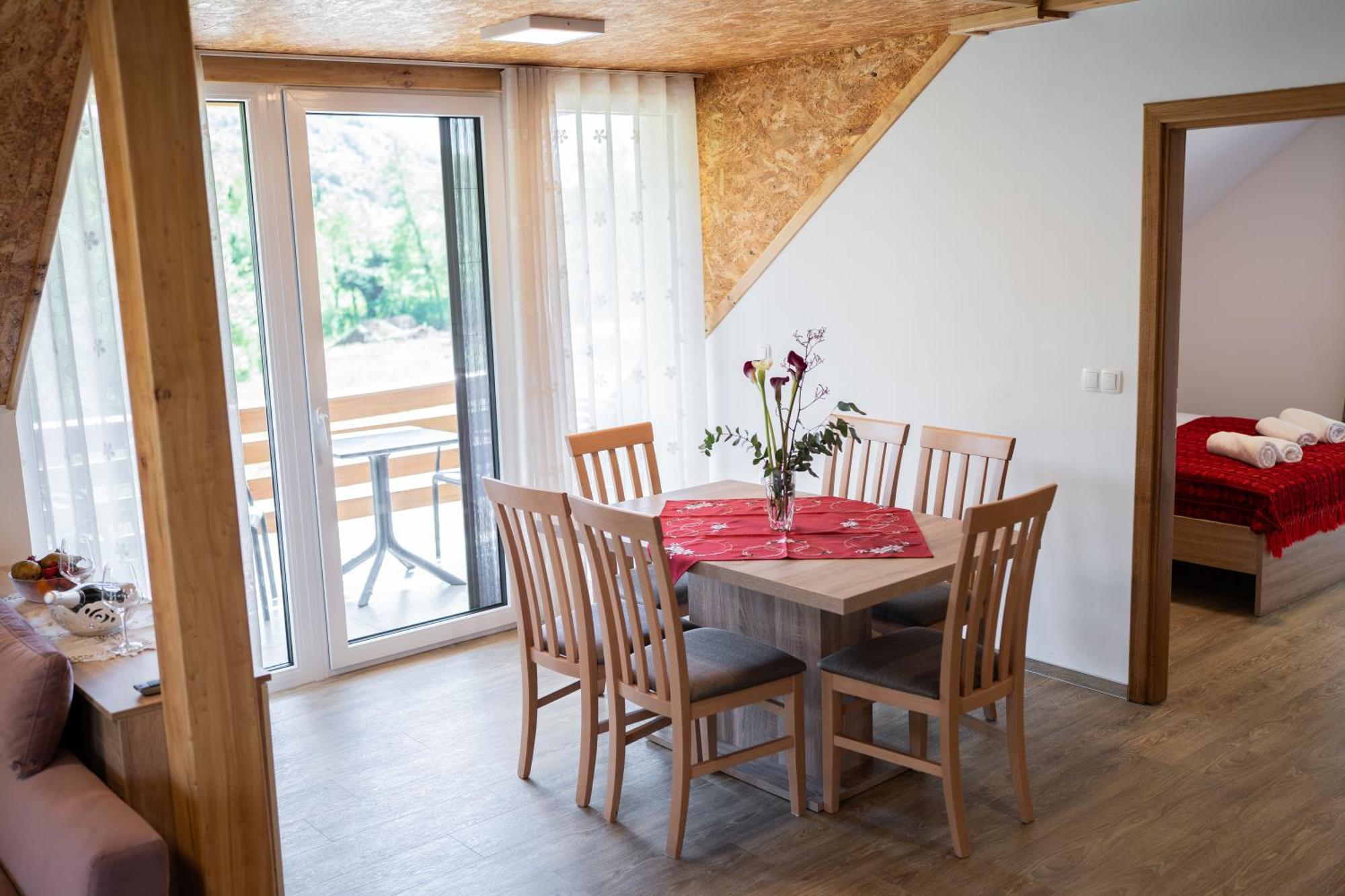 Ribnik Stari Trg Apartment Lesicno ห้อง รูปภาพ